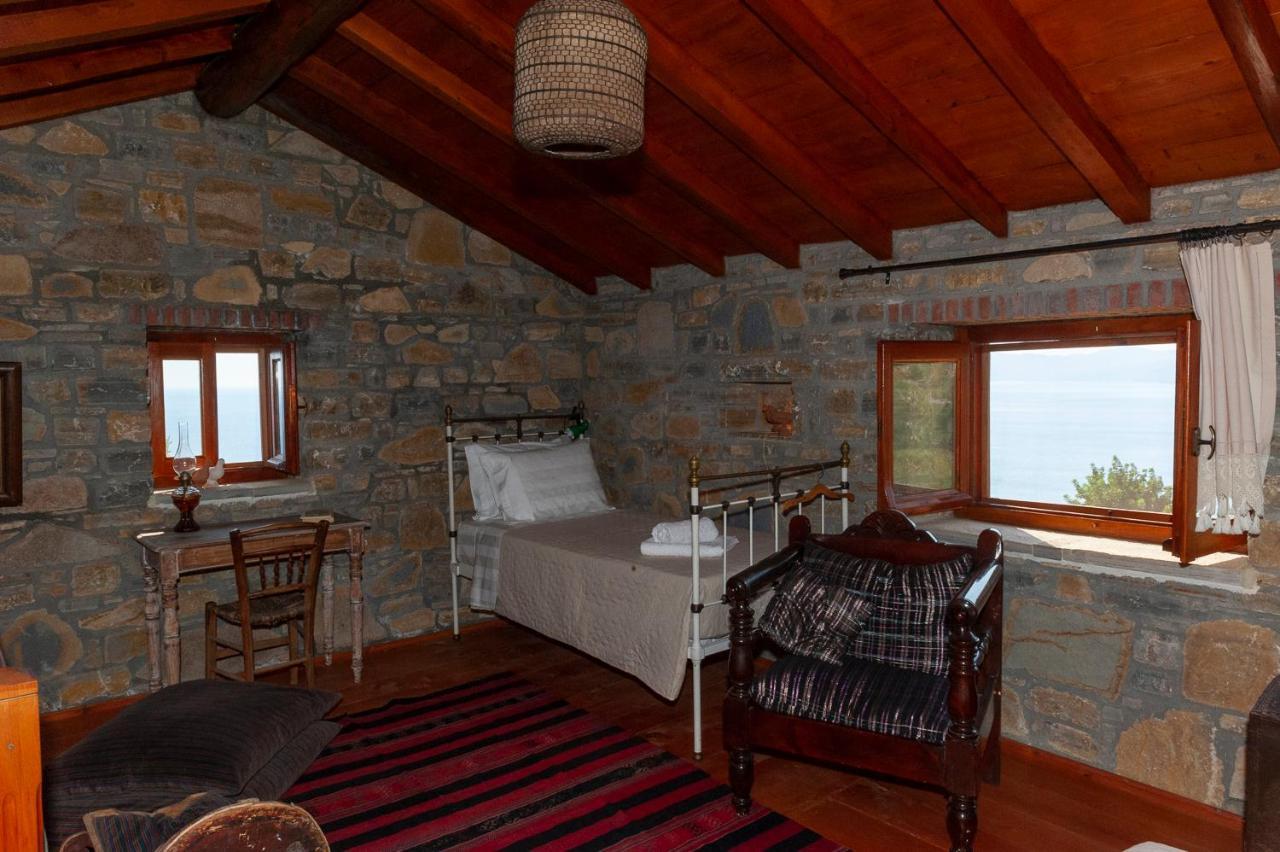 Oceanis Cottage House Ormos Koumeikon Экстерьер фото