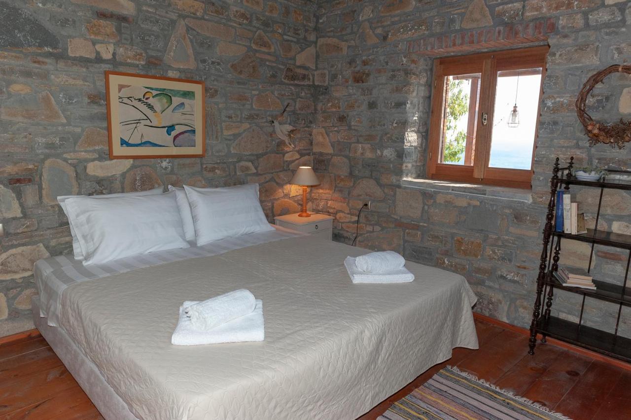 Oceanis Cottage House Ormos Koumeikon Экстерьер фото